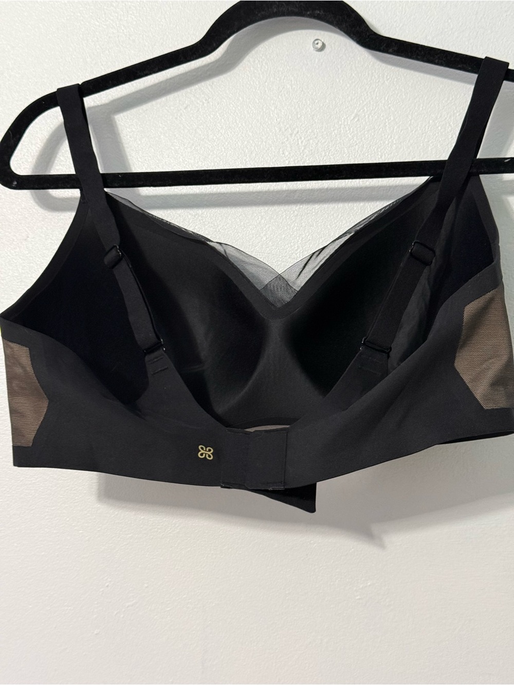 Honeylove Cross Over Black Mesh Panel Wireless Bra STYLE#BRBR00048 36D - Picture 4 of 6